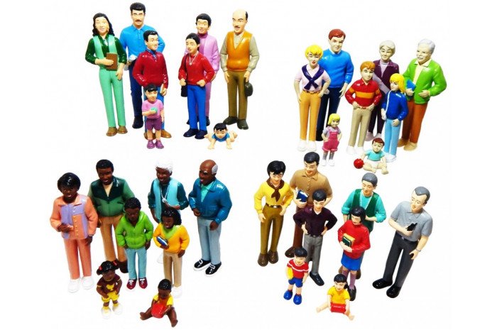Pretend Play Multicultural Families- 32 Piece Pretend Play Multicultural Families- 32 Piece