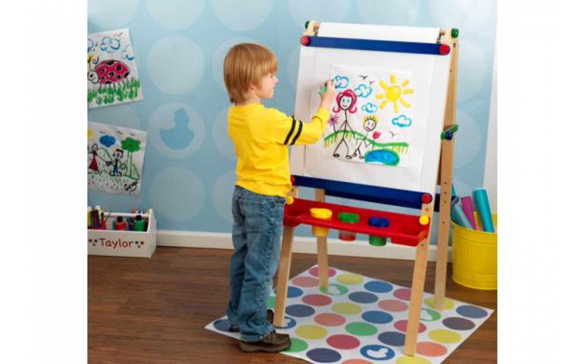 Artist Easel with Paper Art Therapy