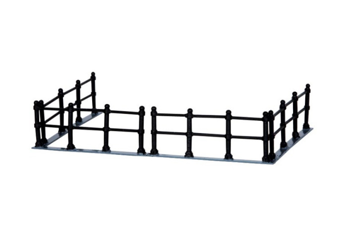 Plastic Fence - Set of 4 Plastic Fence - Set of 4