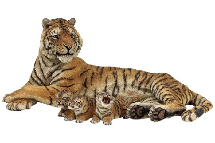 Nursing Tigress with cubs (2 figures) Nursing Tigress with cubs (2 figures)