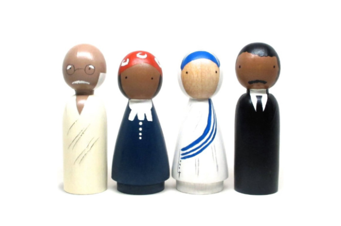 Peg People - Peace Makers Peg People - Peace Makers