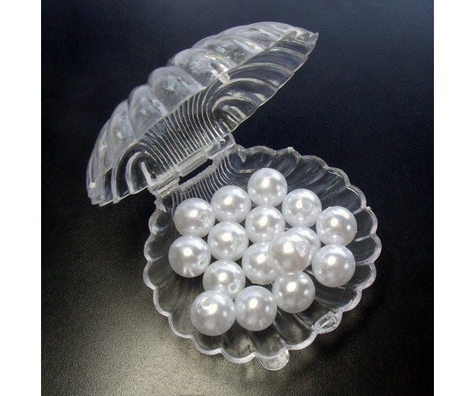 Opening Clam with Pearls